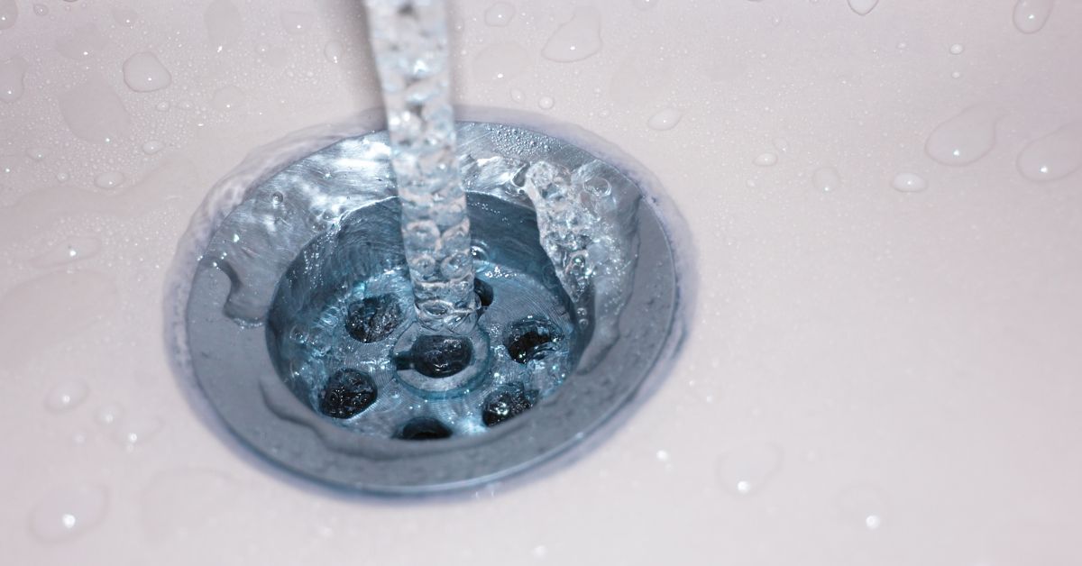Cum sa asiguri o buna functionare a scurgerilor in baie